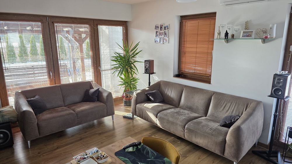 Nowa niższa cena.Sprzedam komplet wypoczynkowy