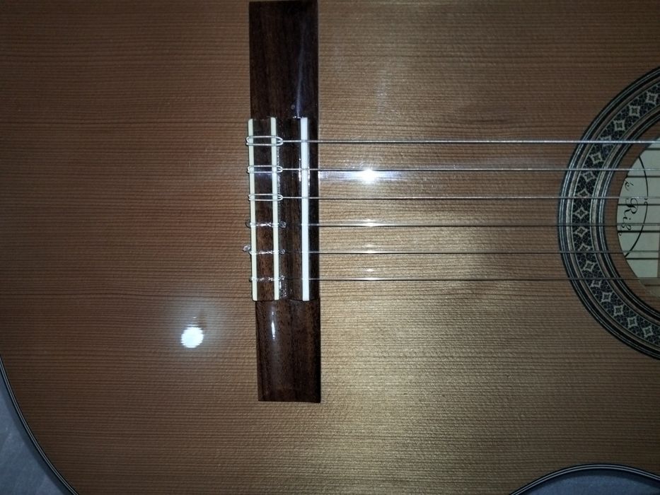 Guitarra classica de alta qualidade artesanal mais saco almofadado