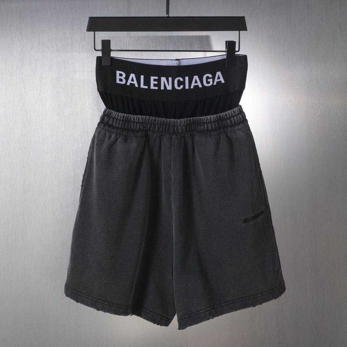 Шорти Balenciaga