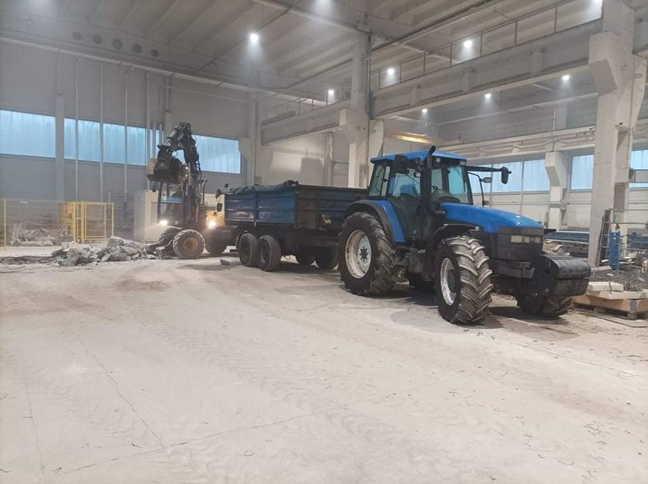 Wyburzenia, Rozbiórki budynków, Kłucie młotem, wywóz gruzów i odpadów.