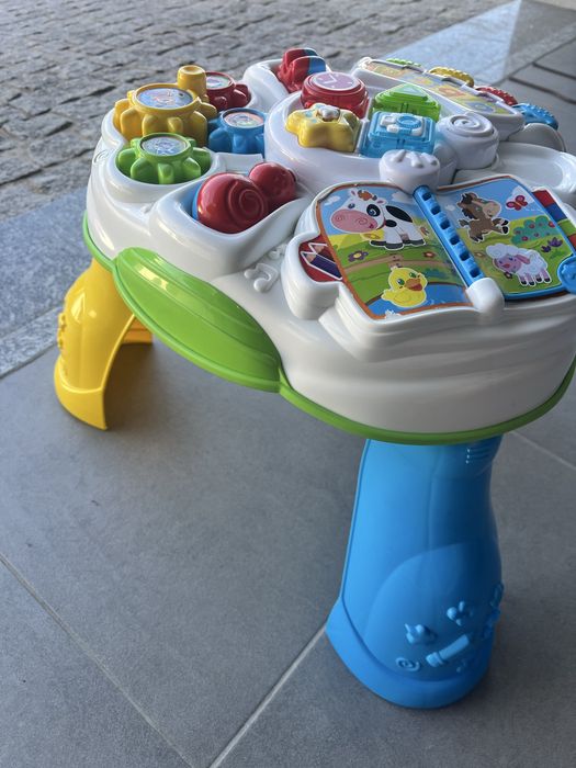 Mesa atividades infantil