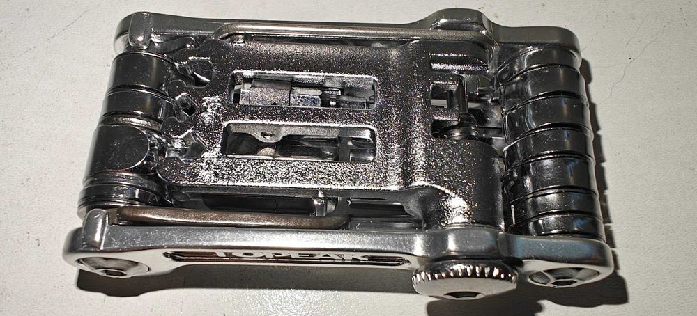 Multitool rowerowy Topeak z etui