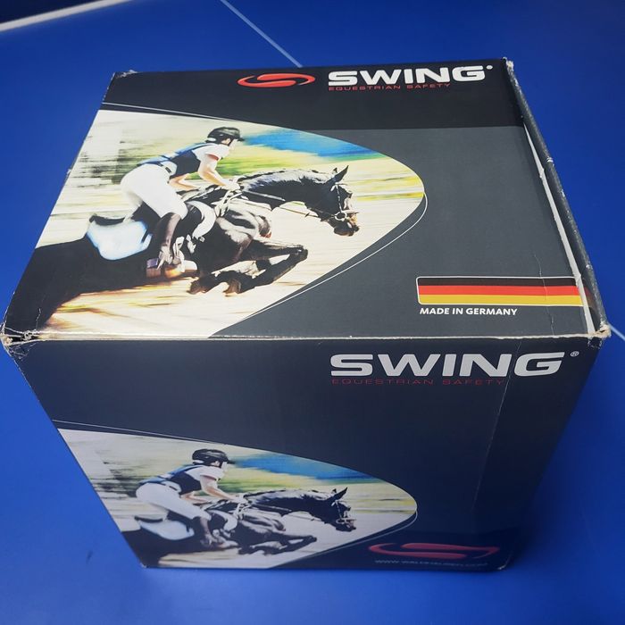 Toque equitação Swing H09 com pouco uso