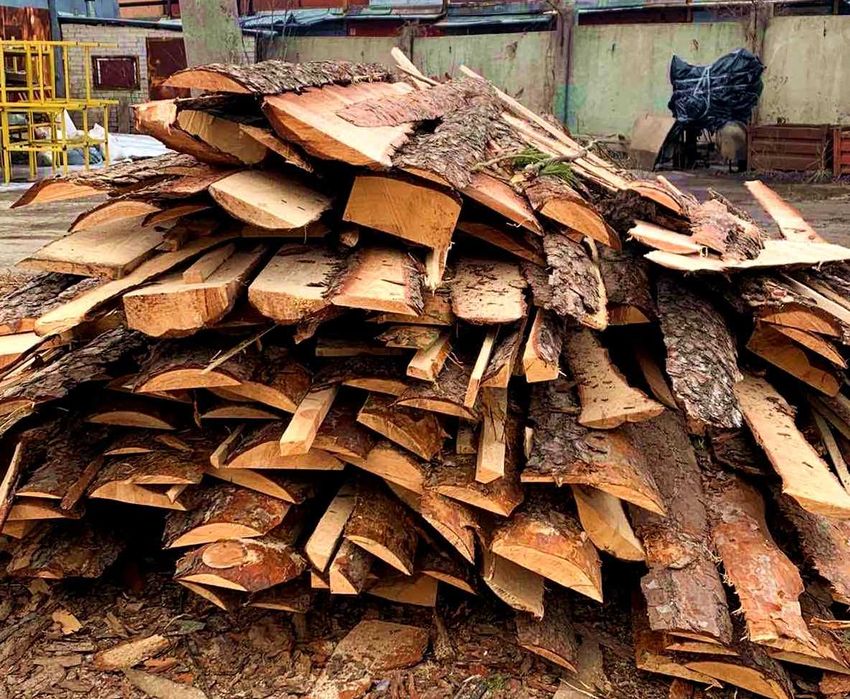 Дрова, горбыль, опилки. Доставка.