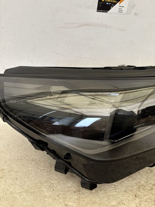 BMW 5 G60 G61 lampa prawy przód prawa przednia Shadow line Full Led