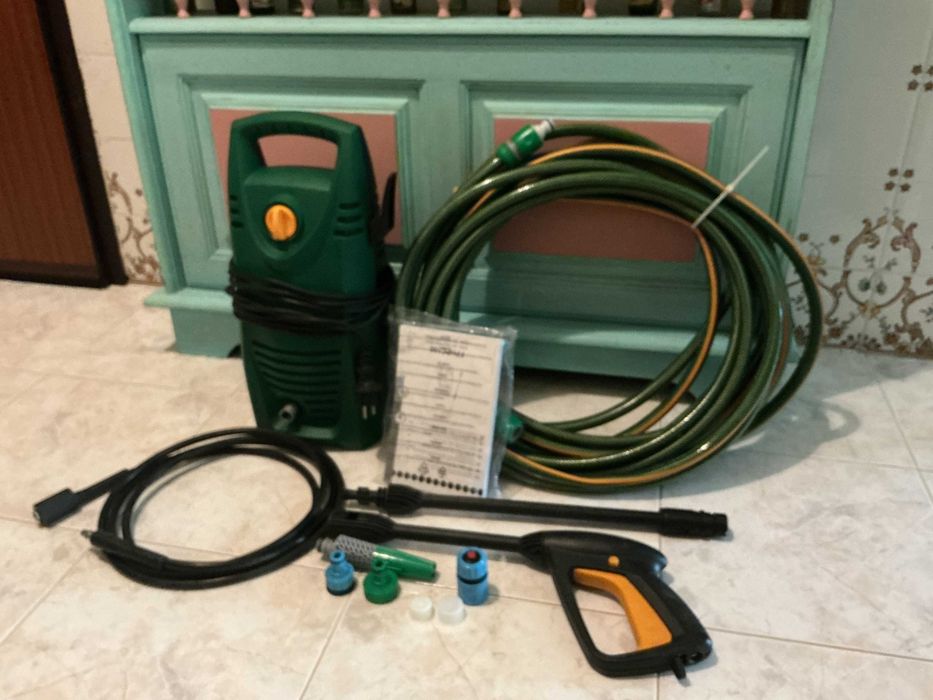 Lavadora de alta pressão 1400 w mais mangueira de 15metros