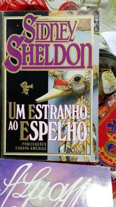 Livros - Isabel Allende, Toni Morrison,  Sidney Sheldon, Cynthia Ozick