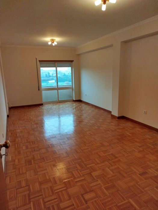 Apartamento T3 Esgueira ARRENDAR