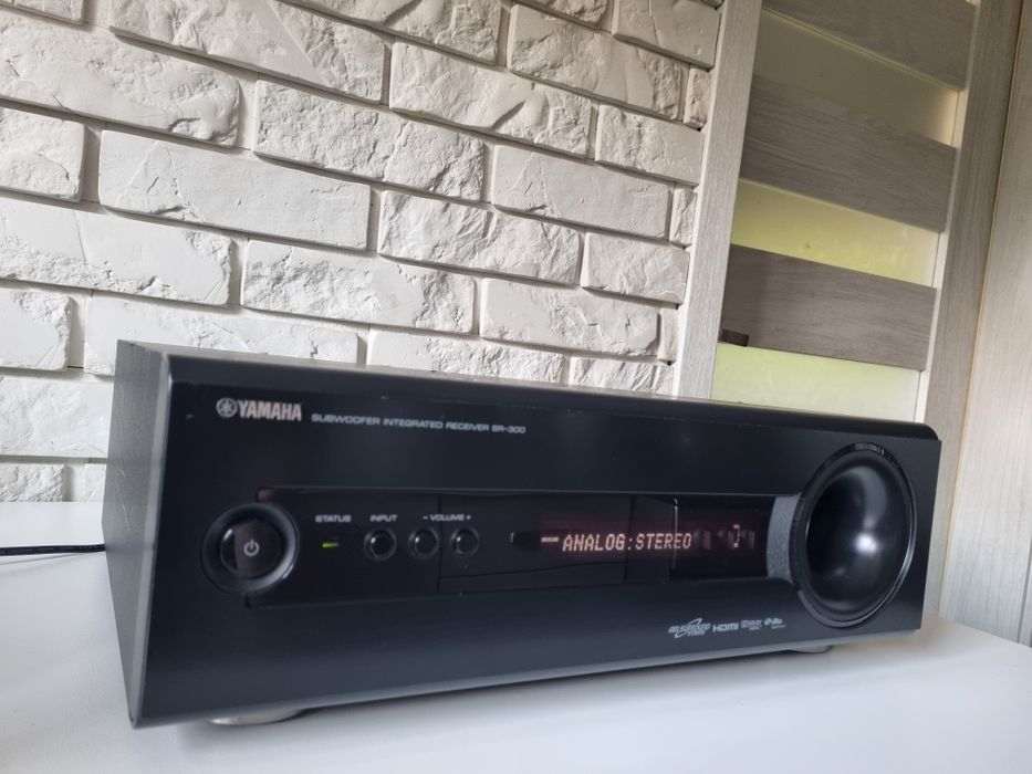 Wzmacniacz stero Subwoofer  w jednym YAMAHA SR-300 combo sprawny