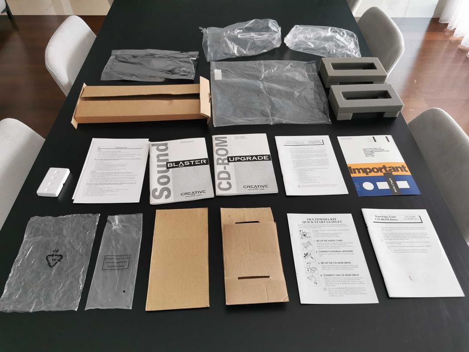 Caixa Sound Blaster 32 Discovery kit