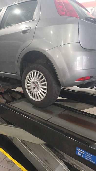 Fiat Grande Punto427701458950563844