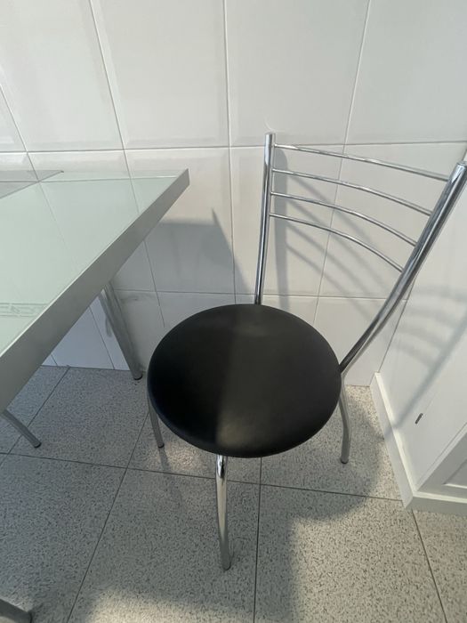 Mesa cozinha extensivel vidro + 5 cadeiras