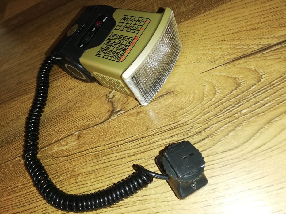 Lampa błyskowa na baterie