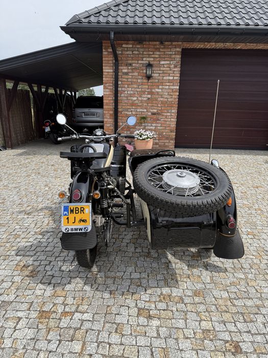 Motocykl Dniepr K-750