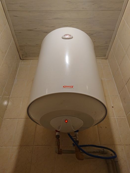 Водонагреватель на запчасти или под восстановление