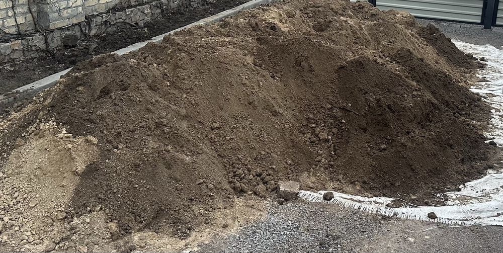 Грунт земля для підсипки 9 кубів безкоштовно