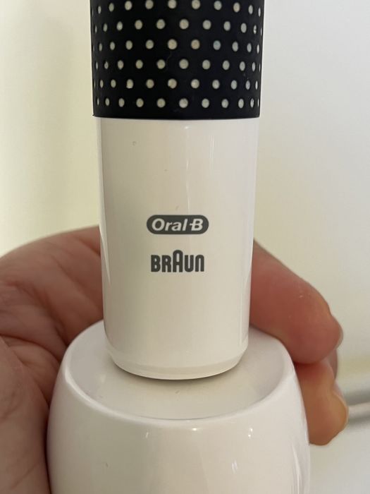 Escova de Dentes Elétrica Vitality 100 Cross Action oral b