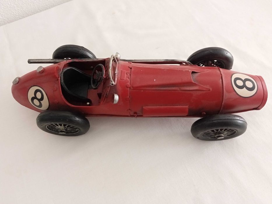 brinquedos - vintage - chapa e plastico