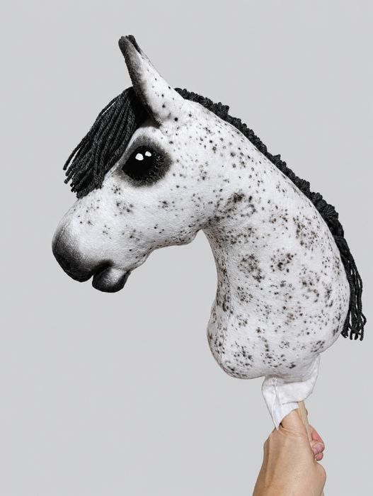 Hobby horse A4, siwy w hreczke