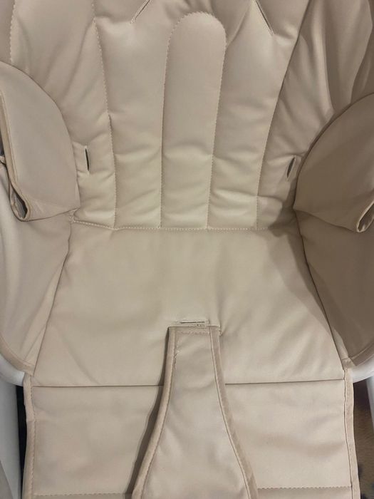 Стільчик для годування (качалка Carrello Triumph Cream Beige
