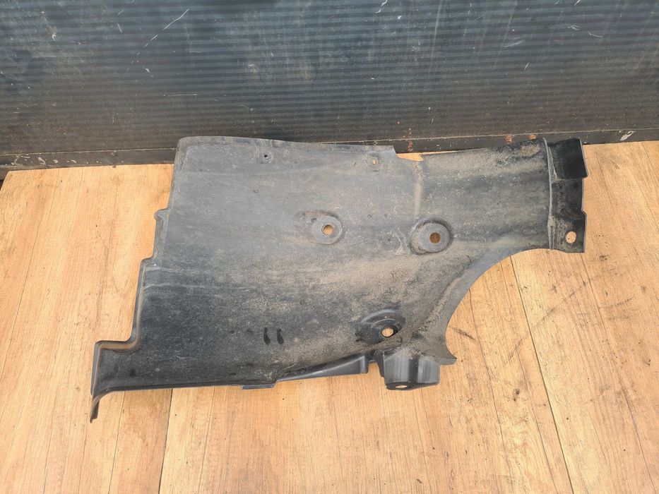 Renault Captur II nadkole przednie prawe