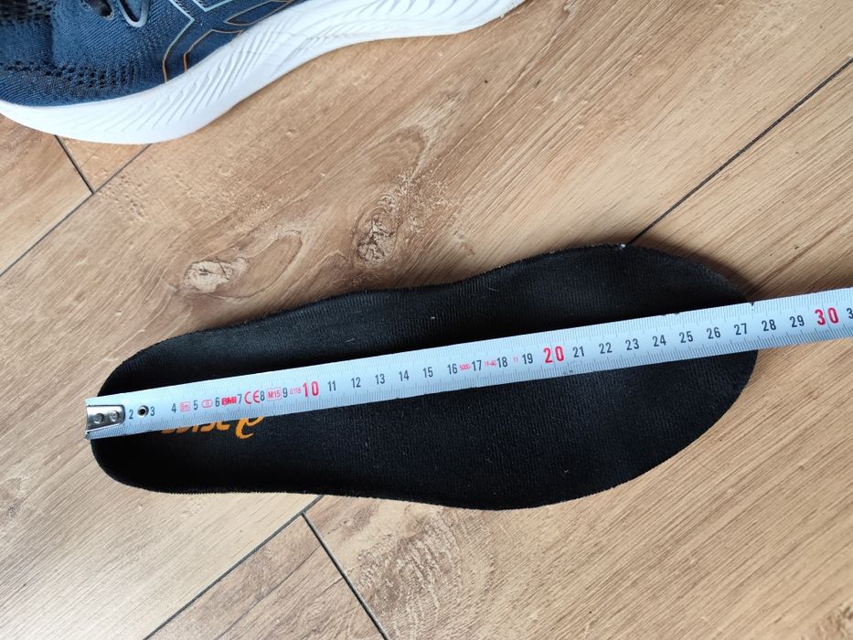 Asics Gel Cumulus rozmiar 42