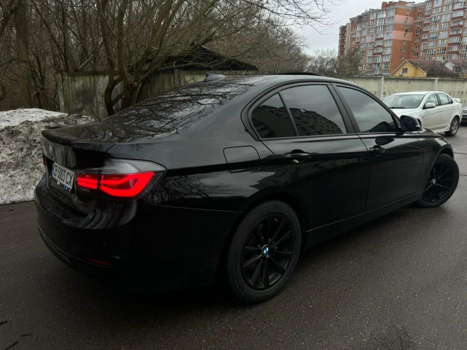 BMW 320i 2.0 бензин 2015 рік не фарбована