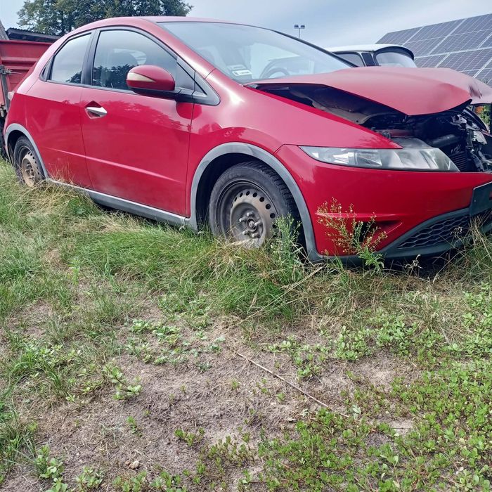 Honda Civic VIII Klima Zarejestrowana Diesel 5-drzwi
