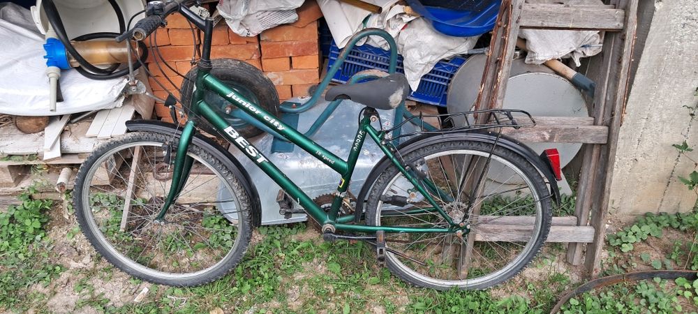 Велосипед під ремонт