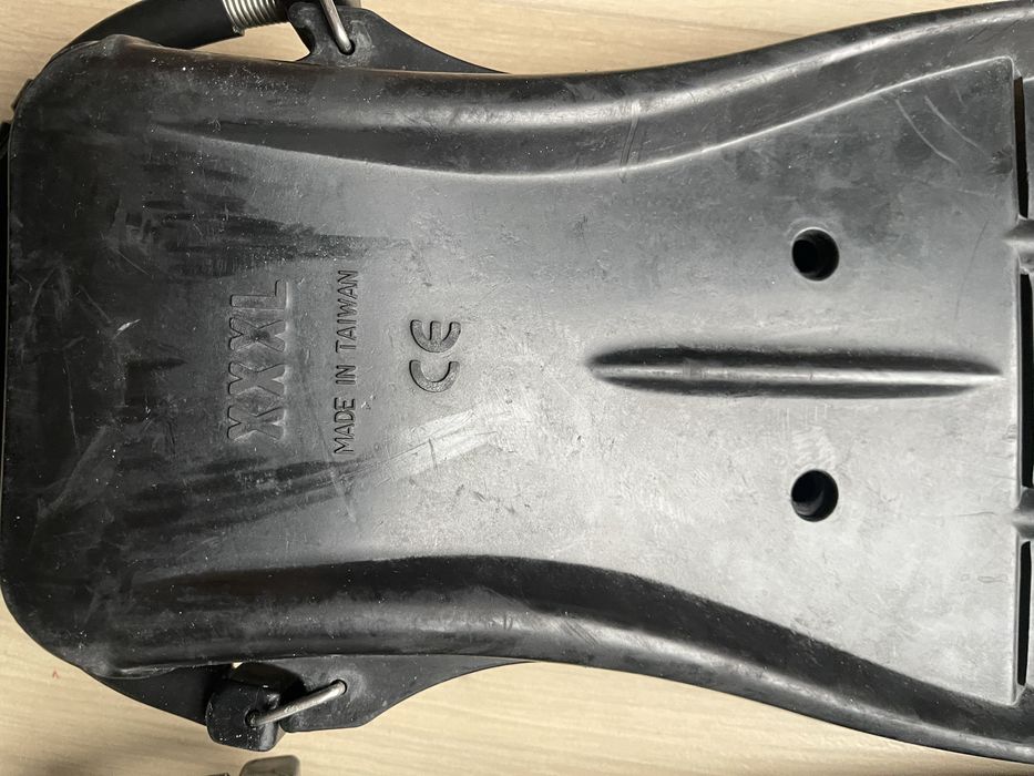 Płetwy sprężynowe Techline