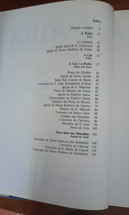 Évora: A cal e a pedra