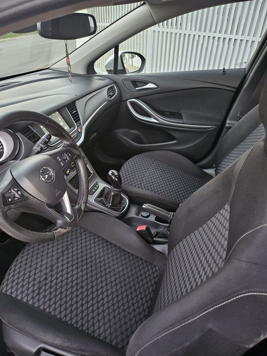 Opel astra  caravan 2018 1.6 cdti