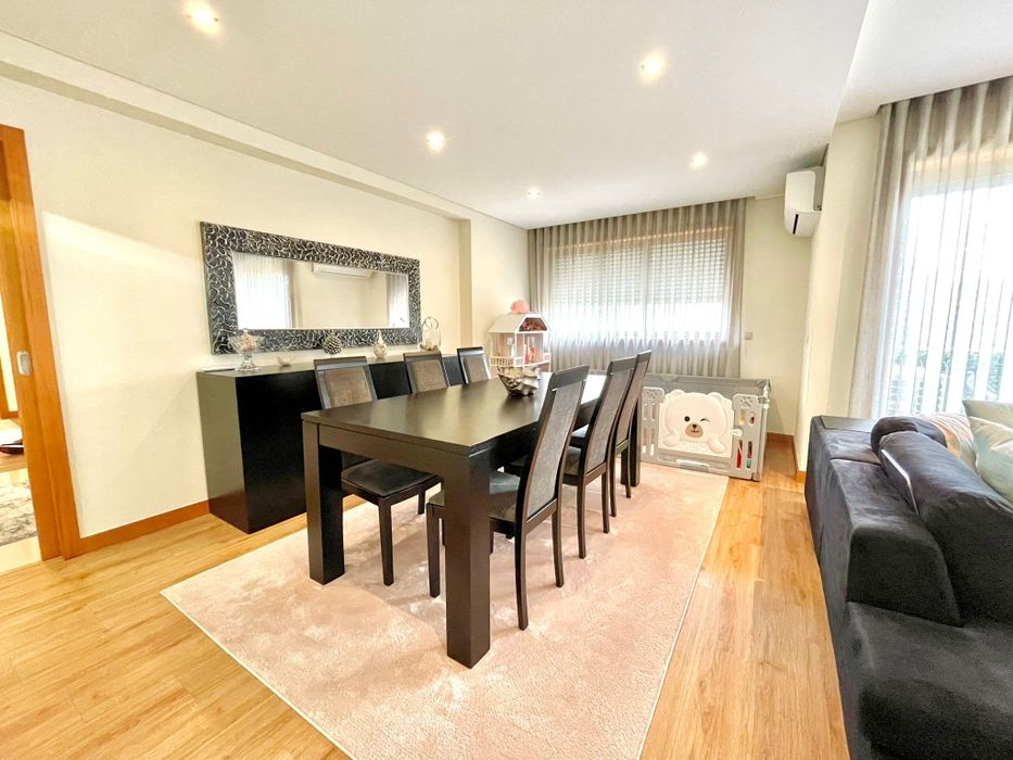 Mobiliário de sala de jantar