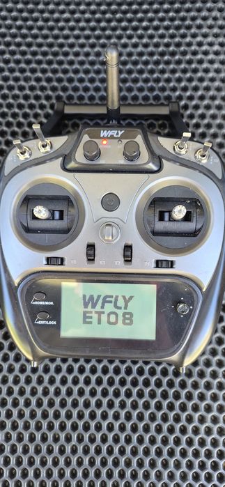 Nadajnik radiowy WFLY ET08