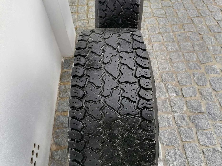 vendo conjunto de jantes e pneus