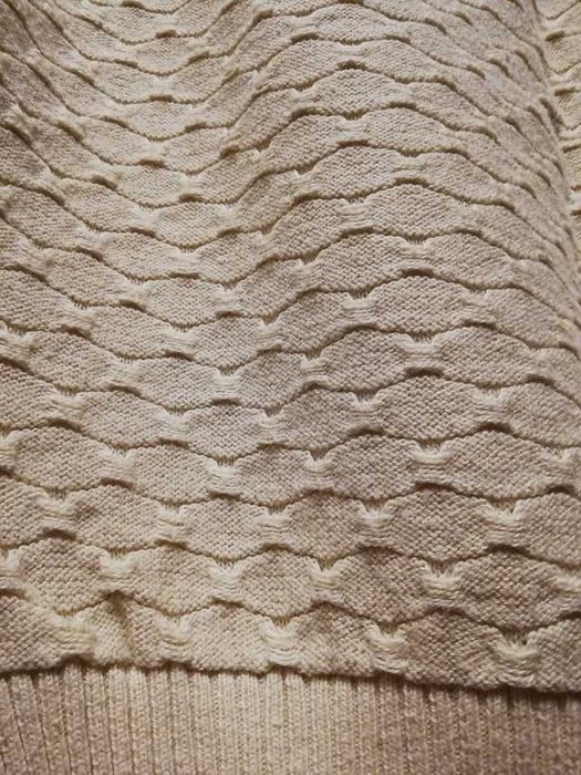 Beżowy SWETER nietoperz
