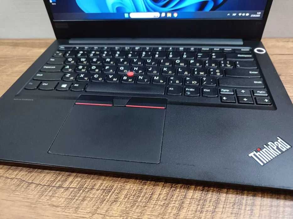 Lenovo E14 \ 16Gb DDR4 \ SSD 256 NVMe \ 1920x1080 \ Type-C зарядка