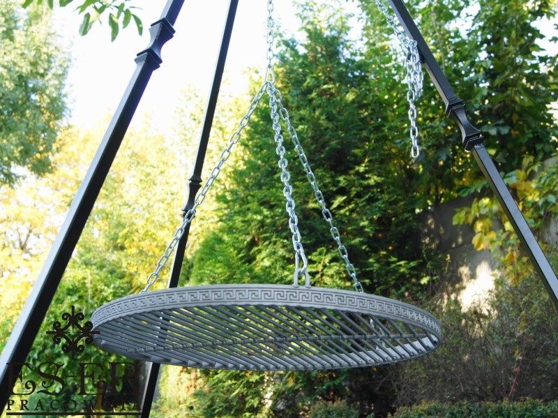 Grill ogniskowy Herman z ozdobnym rusztem stalowym 60cm ES-ER
