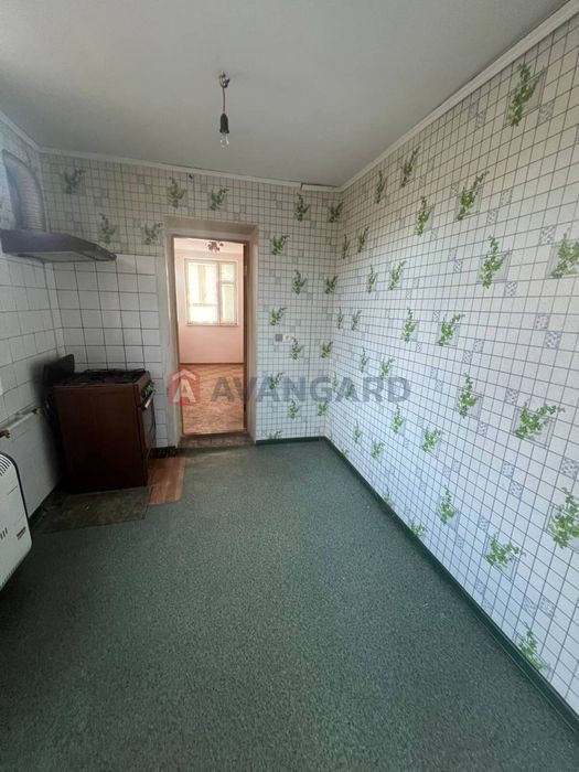 Продаж будинку+8соток приватизованої землі+літня кухня. Запоріжжя ліве