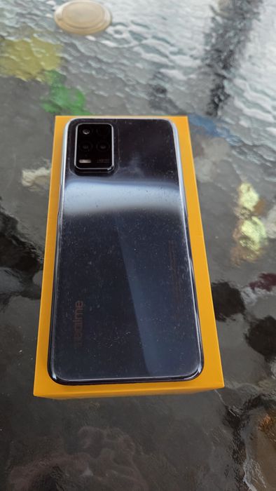 Telefon realme 8 5G