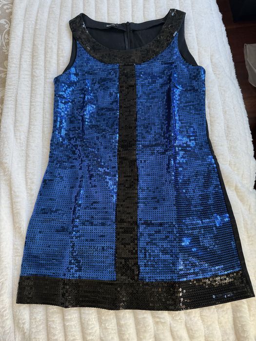 Vestido festa preto e azul com brinhantes tamanho S