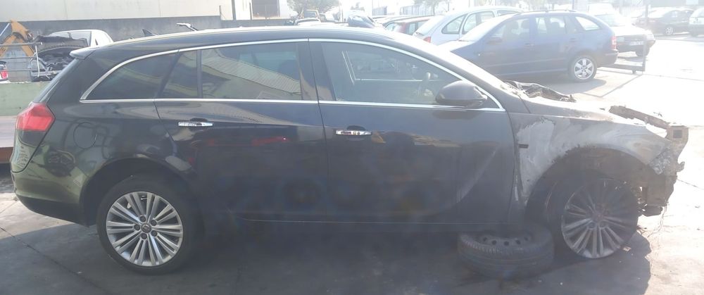 OPEL INSIGNIA 2.0 CDTI DE 2014 DISPONÍVEL PARA PEÇAS