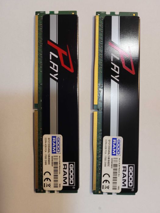 Pamięć RAM DDR4 - GOODRAM Play 8gb (2400MHz).