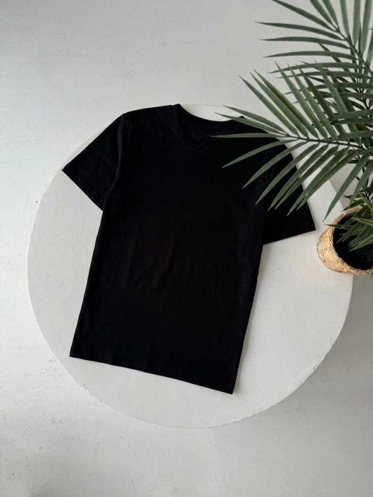 Чорні та Білі Футболки Однотонні | Чистий Хлопок 100% | Нoві (XS–XXL)
