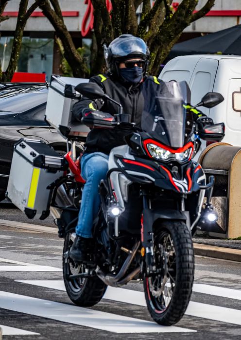 Benelli TRK 702X