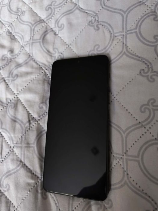 Redmi Note 13 Pro 5G 8/256 GB – sprawny, pęknięta tylna klapka