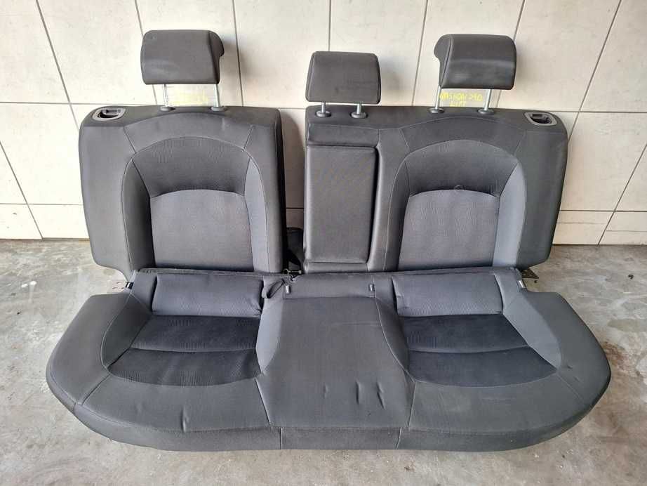 Nissan Qashqai J10 Lift Fotele Kanapa Tył