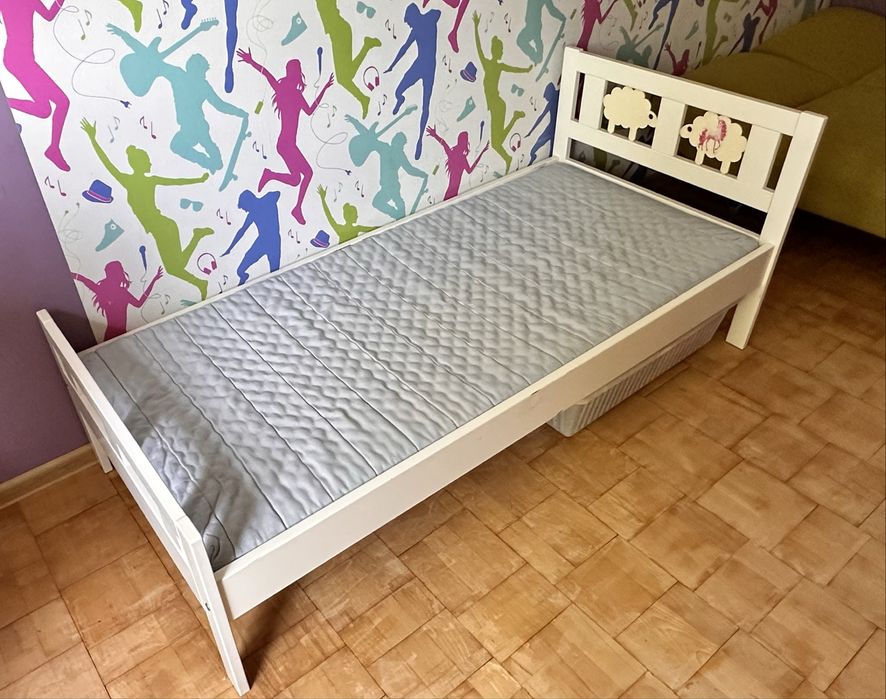 Łóżko IKEA z materacem 70x160 cm