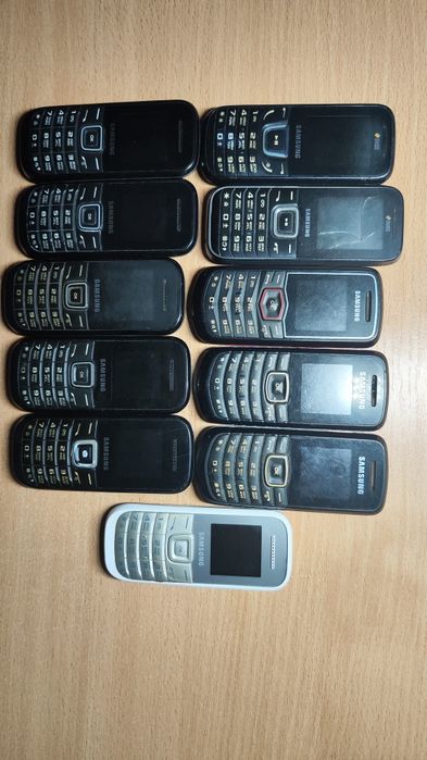 Продам лот Samsung
