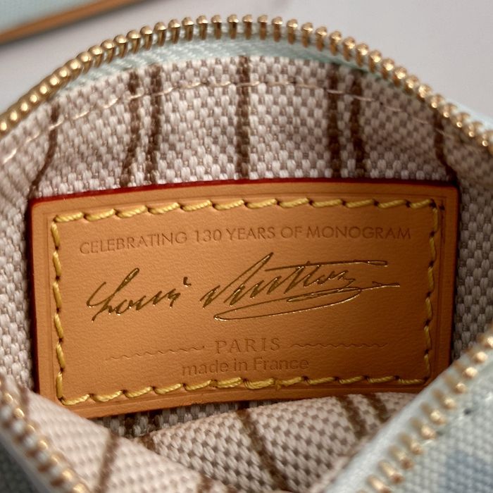 Жіноча сумка LOUIS VUITTON M27529